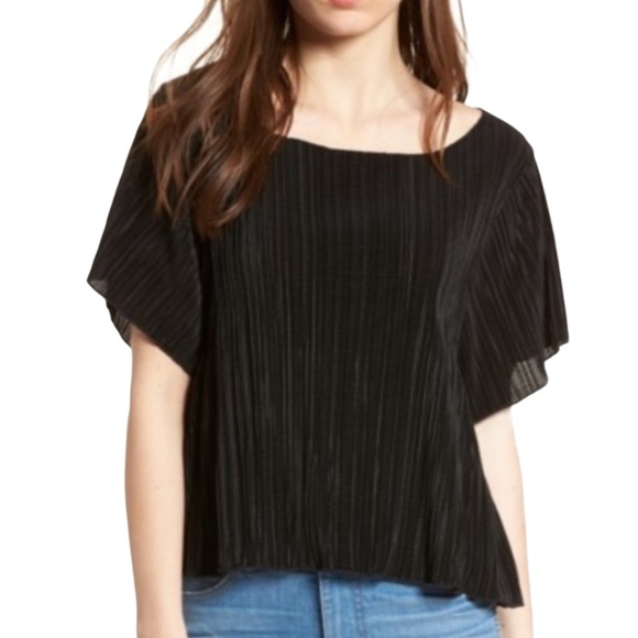 Madewell Tops - Madewell Crawford Flutter-Sleeve Tee
